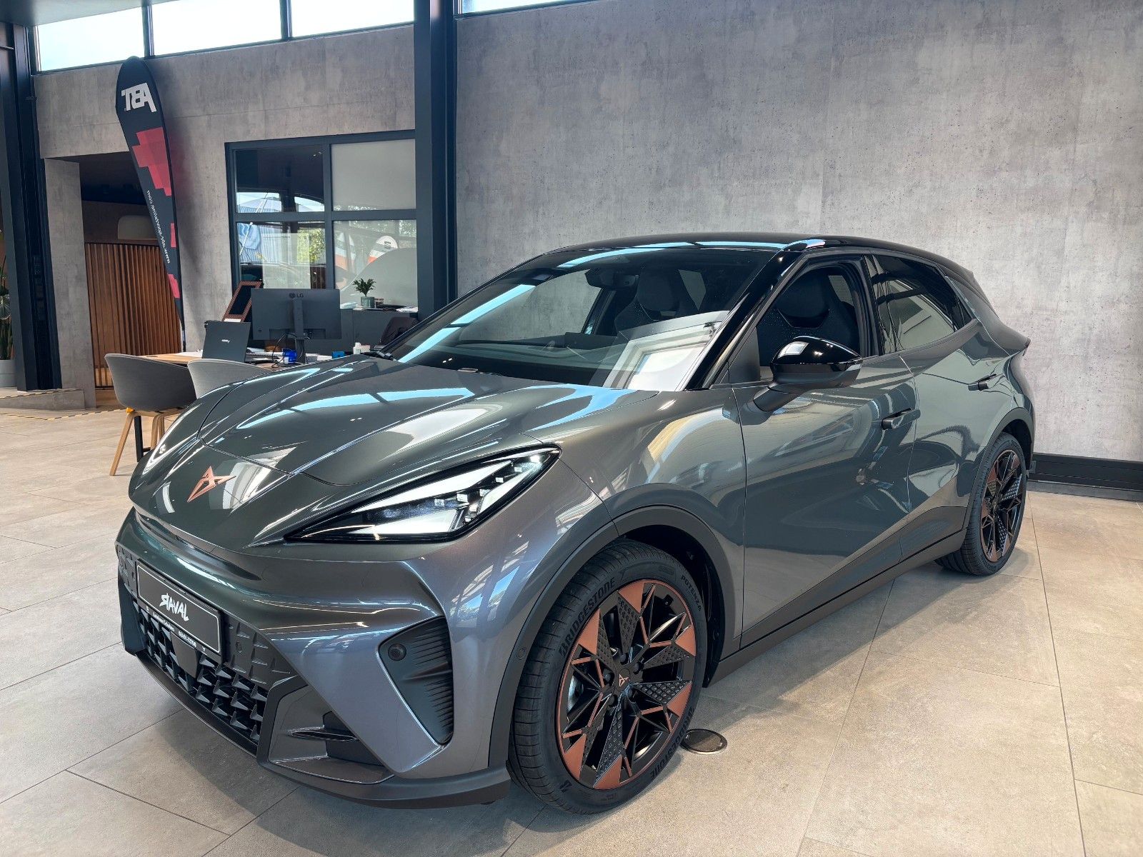 Cupra Raval Endurance Ed. Dy Plus Plasma 155kW 52kWh imagem 3