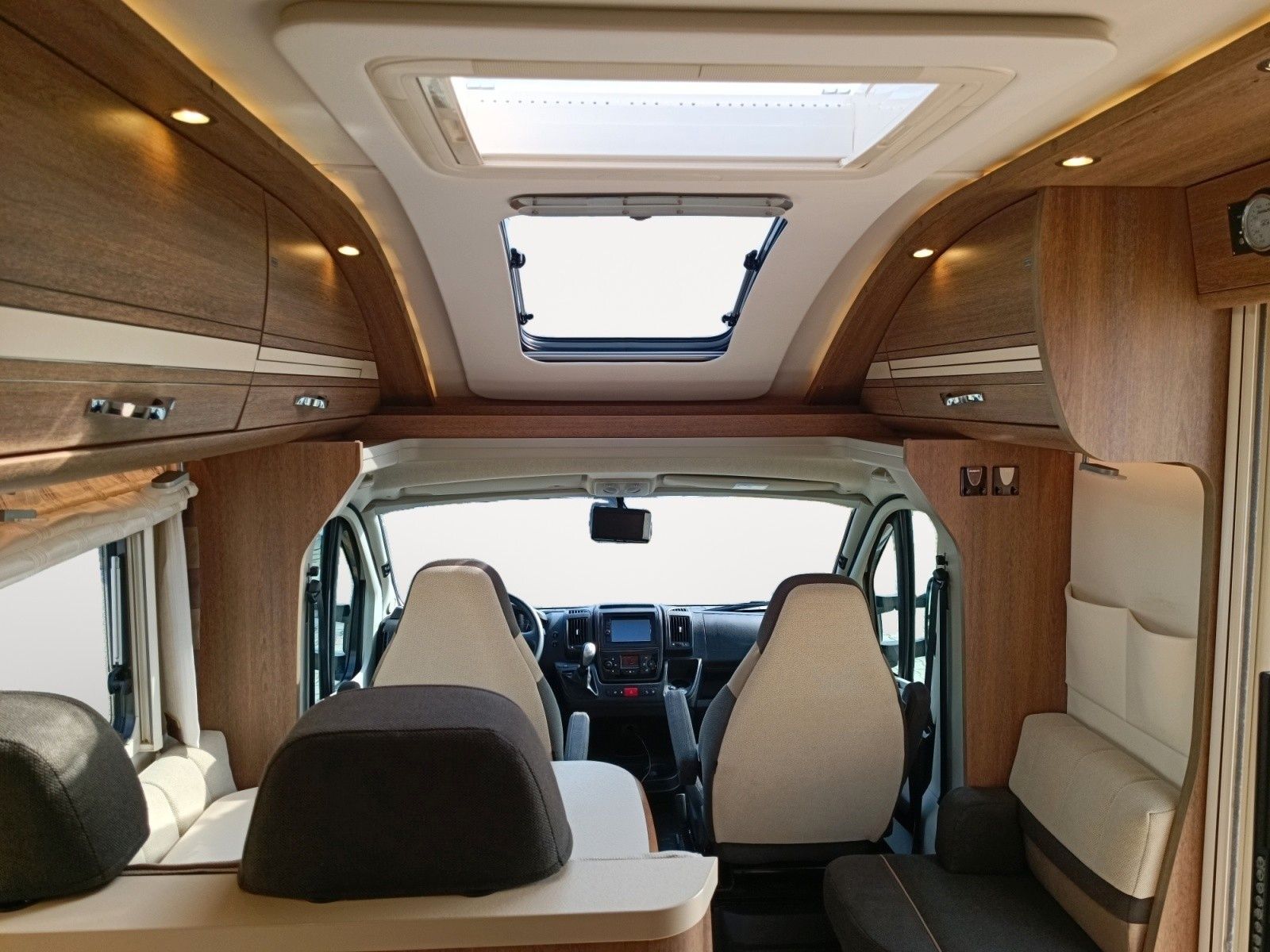 Fahrzeugabbildung Dethleffs T7150-2 Esprit *4,25t*Queensbett*Dachklima