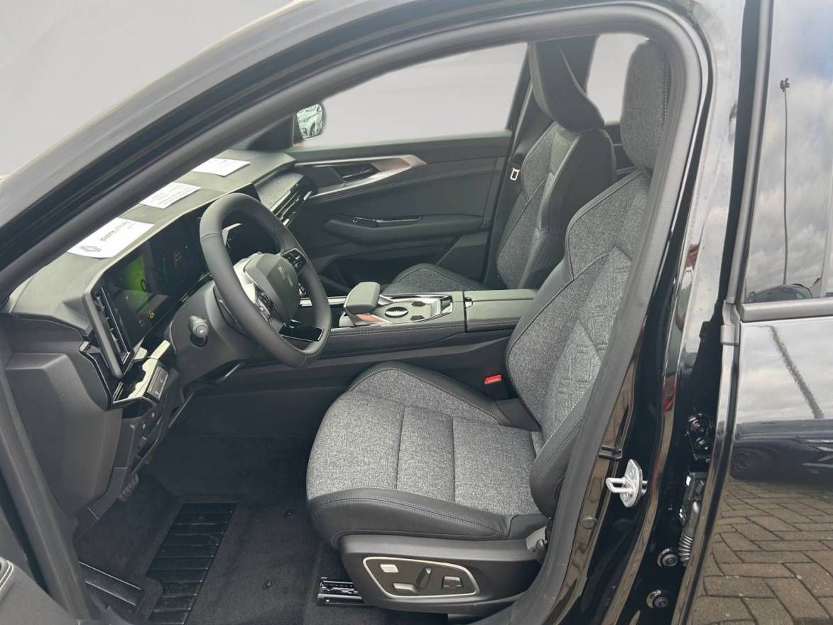 Fahrzeugabbildung Renault Austral Techno Full Hybrid E-Tech 200