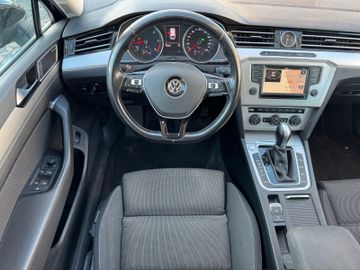 Volkswagen Passat Variant - 12