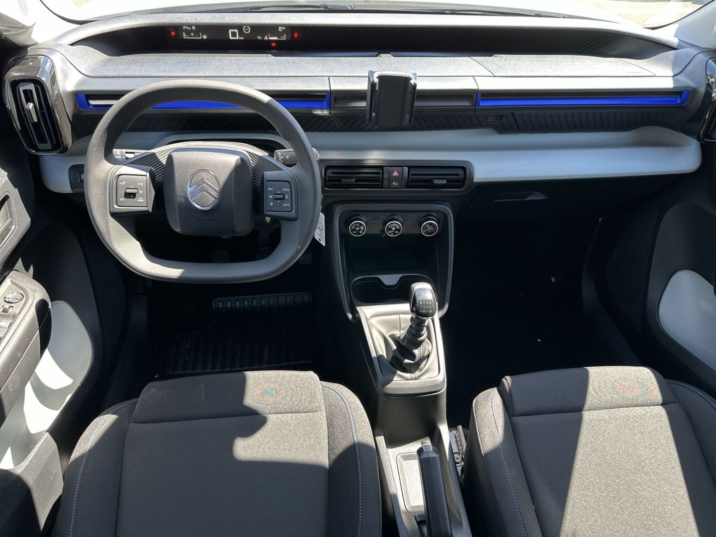 Fahrzeugabbildung Citroën C3 YOU 1.2 PT Turbo 100 S&S Spurhalteass. Temp.