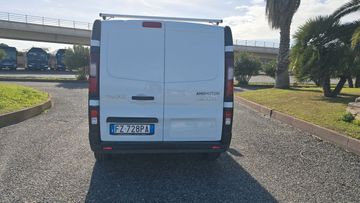 Renault Trafic - 8