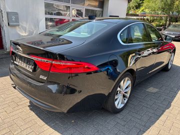 Jaguar XF - 5