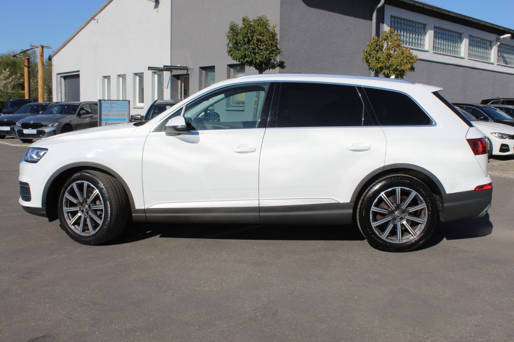 Image of Audi Q7