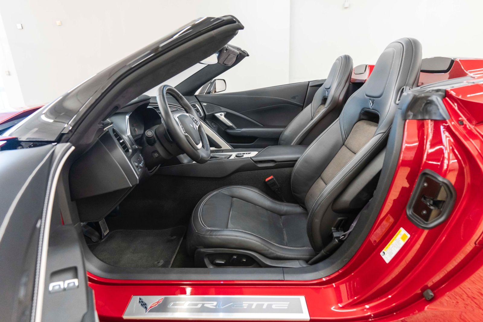 Fahrzeugabbildung Corvette C7 Stingray 6,2L Cabrio 3LT HUD KAM
