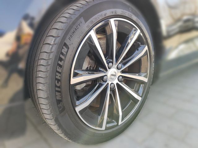 VOLVO V60 (Bild 10 von Array)