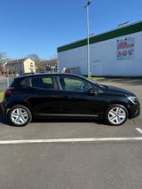 Renault Clio TCe 90 X-tronic Zen Zen - Renault Clio von privat