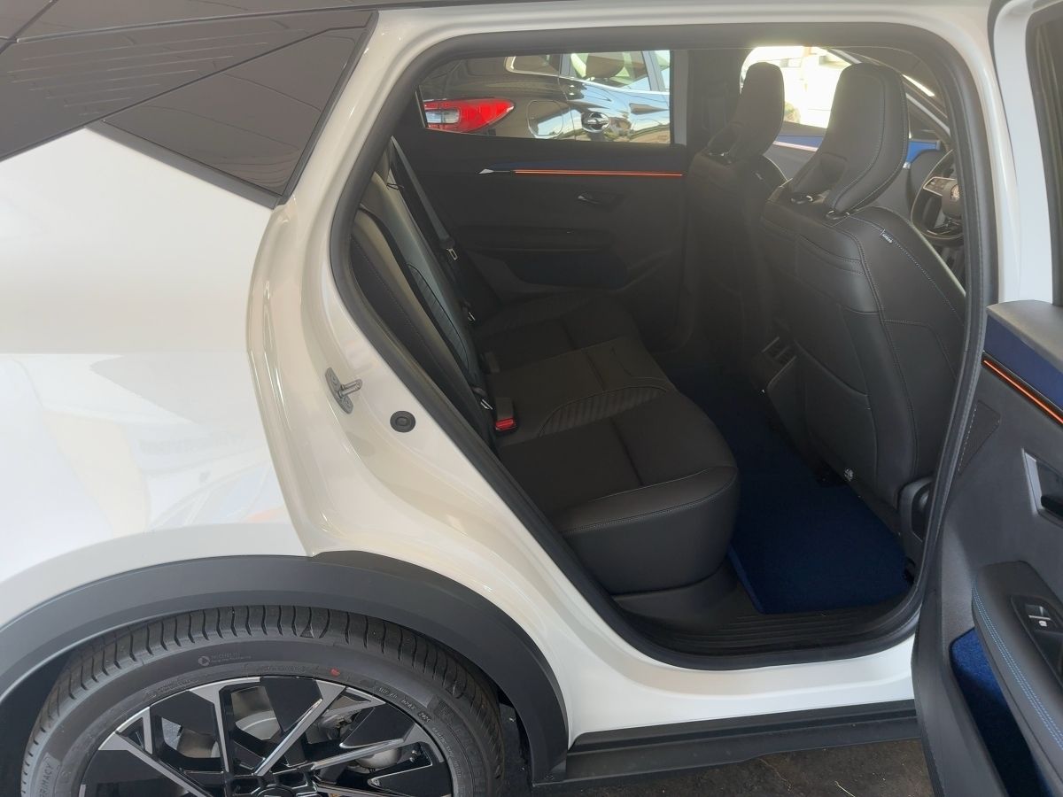 Fahrzeugabbildung Renault Scenic E-Tech Electric