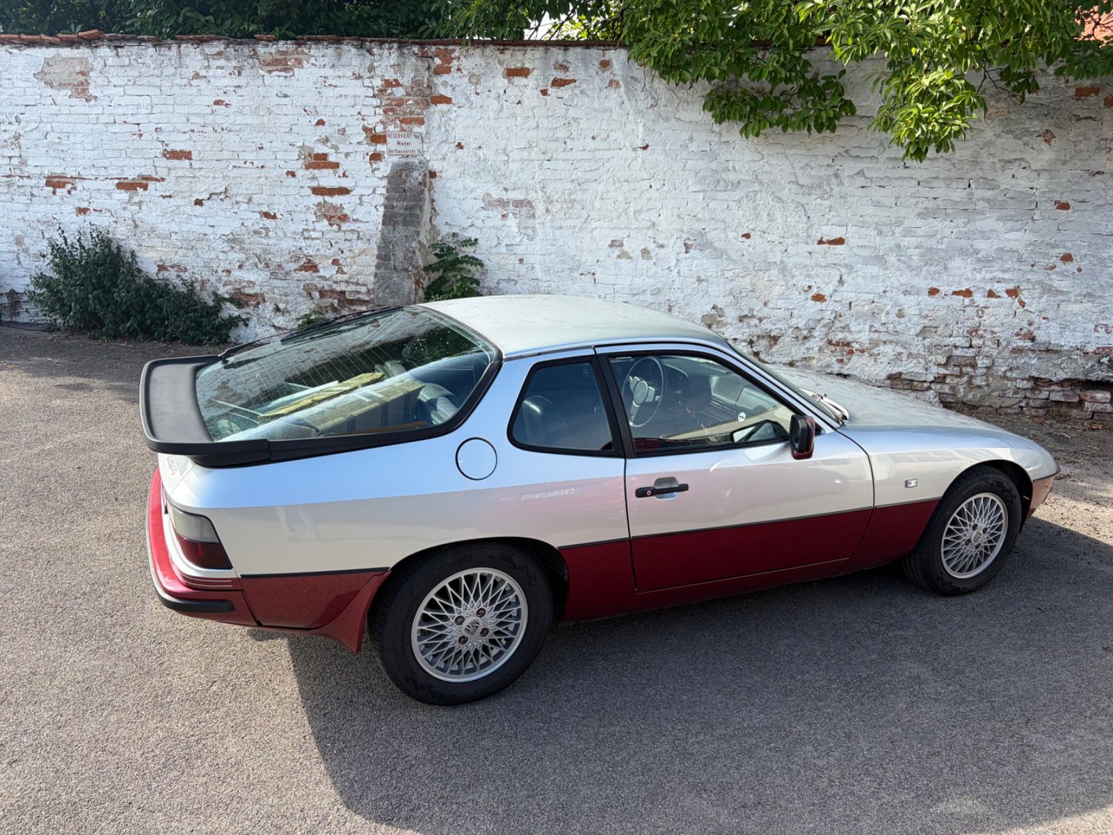 PORSCHE 924 11