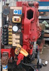 Mitsubishi Fuso Canter mit Ladekran am Heck - Ladekran