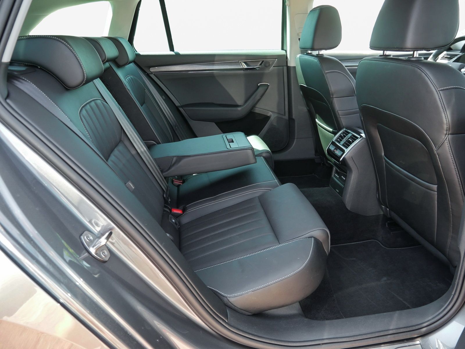 Skoda Superb - Bild 14