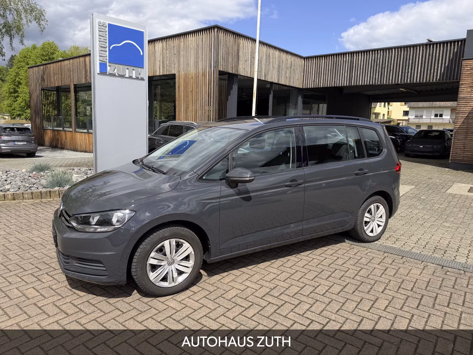 Volkswagen Touran Comfortline TSI 7-Sitzer/PDC