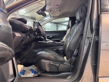 Peugeot 5008 - 7