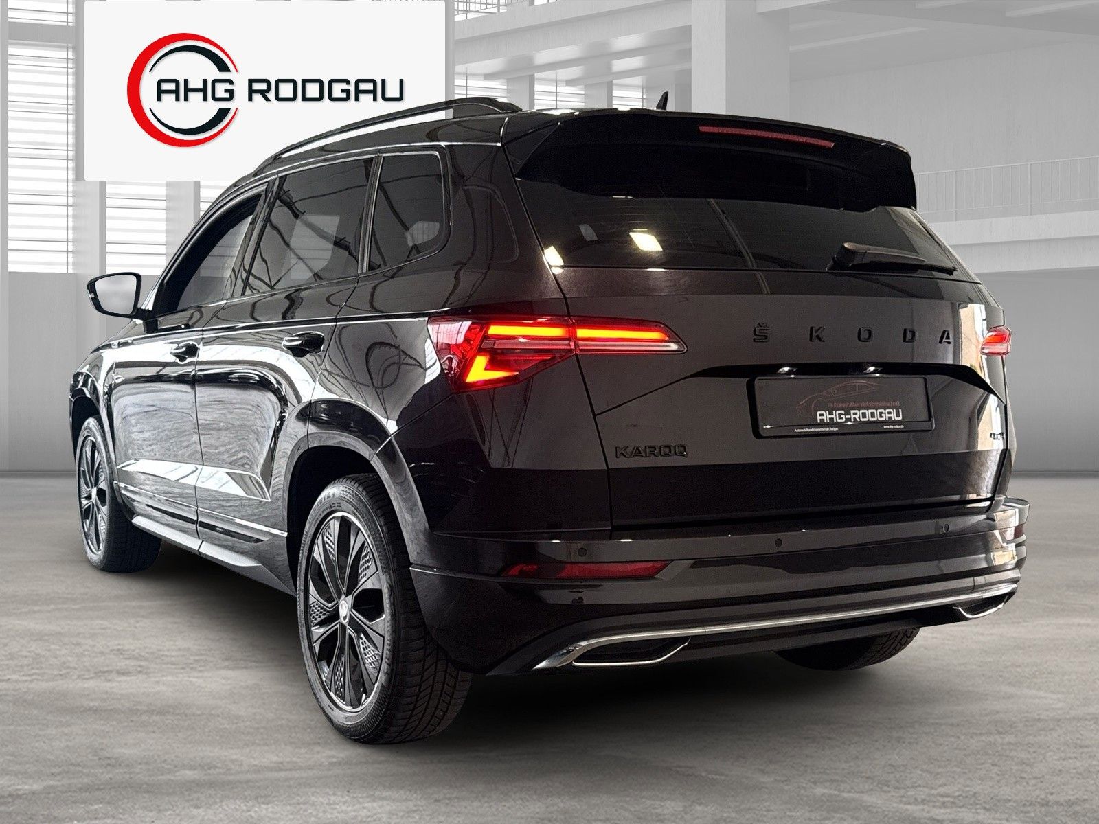 Skoda Karoq Sportline 4x4/LED/KAMERA/ACC/AHK/NAV imagem 3