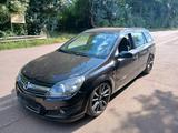 Opel Astra H 1.6 OPC line - Opel Astra: H Opc Line