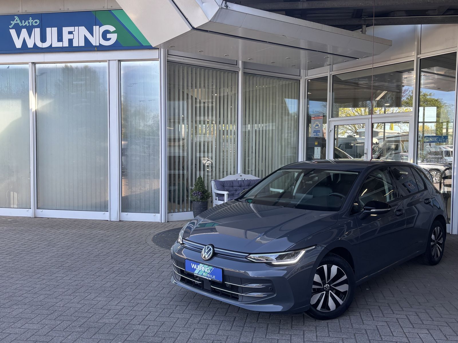Volkswagen Golf 1.5 TSI Goal ACC NAVI FLA BHZ. LENKRAD DAB+