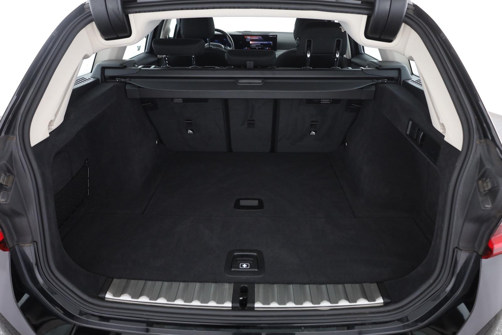 BMW 3 Series i Touring LED Navi ACC el. Heckklappe DAB, миниатюра 25