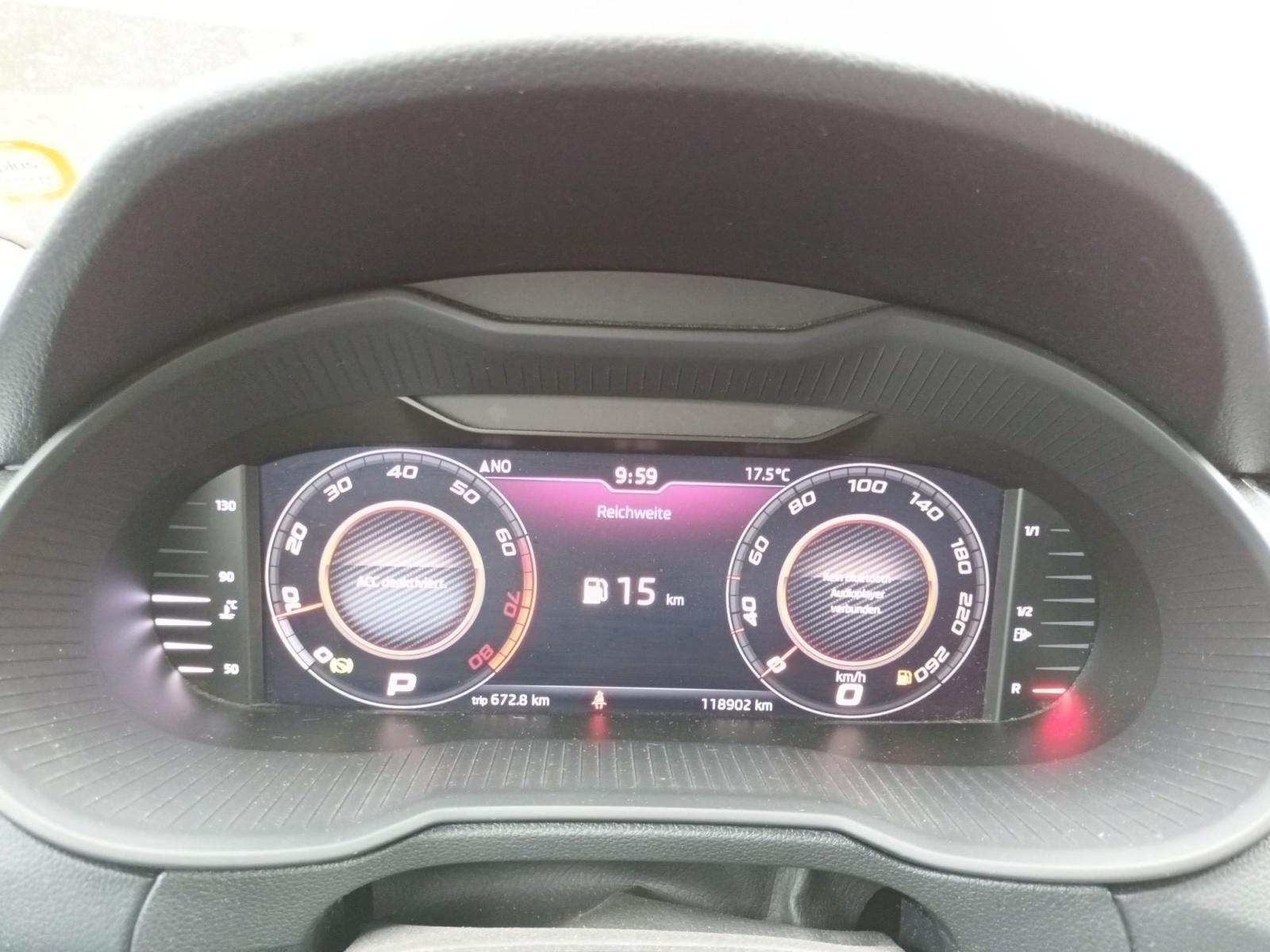 Skoda Octavia Combi Style 2.0 TSI Style*ACC*AHK*KLI...