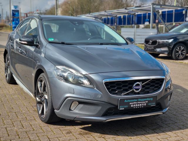 Volvo V40 Cross Country/Navi/PDC/Bi-Xenon/3.Hand/Leder