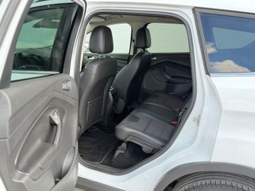 Ford Kuga - 6