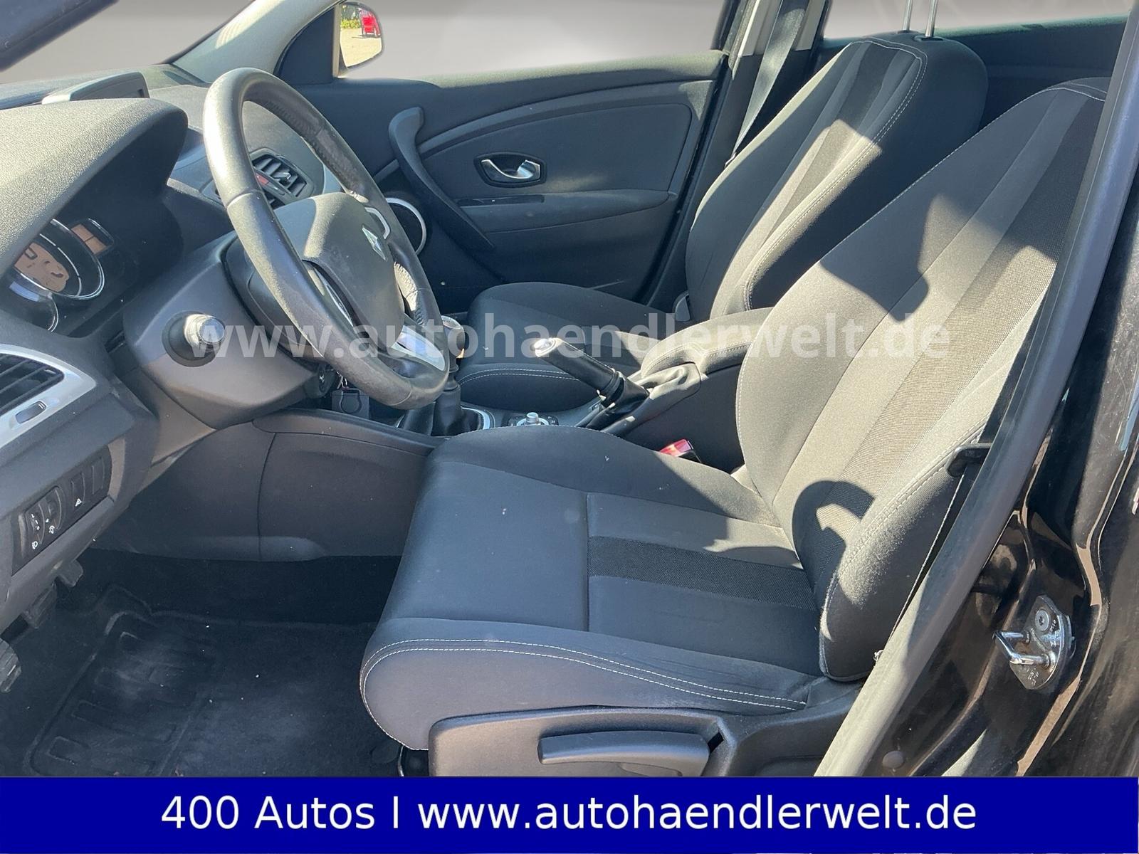 Renault Megane 2011 — photo 9