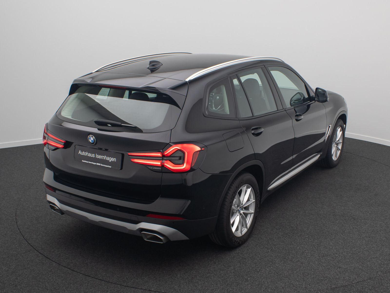 Fahrzeugabbildung BMW X3 xD20d Leder AHK Kamera DAB Sportsitz 18Zoll