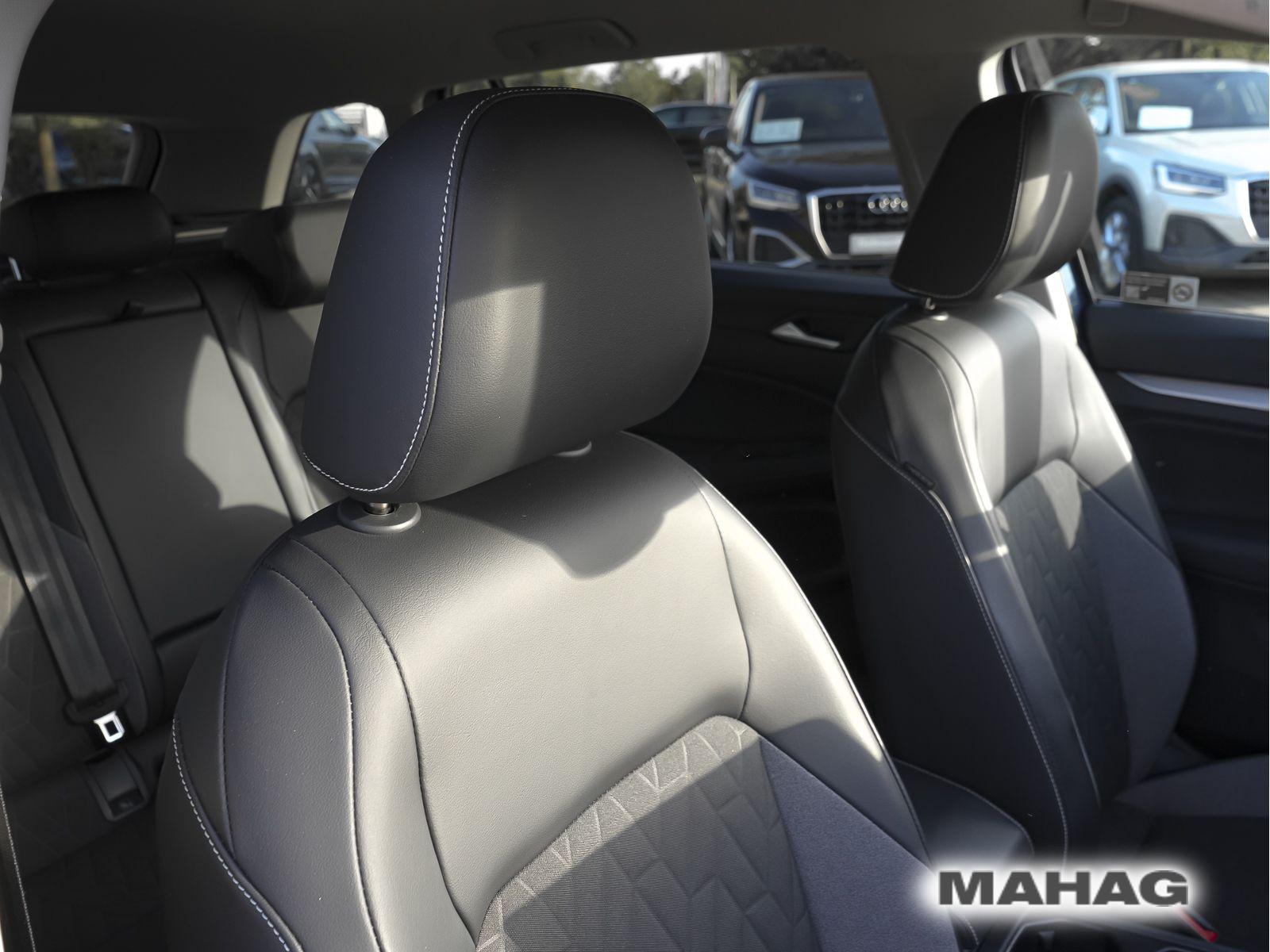 Volkswagen Golf VIII Variant Goal 1.5 eTSI AHK LED+ Navi Pa, миниатюра 12