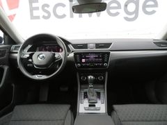 SKODA Superb Combi 2.0 TDI Ambition DSG AHK RFK ACC SKODA Superb Combi 2.0 TDI Ambition DSG AHK RFK ACC