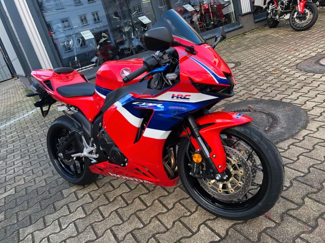 Honda CBR600"RR" / 1.Hand, wenig Kilometer !