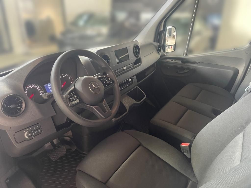 Fahrzeugabbildung Mercedes-Benz Sprinter 317 Kasten L2H2 360° SHZ EDW Navi 270°T