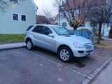 Mercedes-Benz MERCEDES ML 164 .500 - Mercedes-Benz 500 von privat