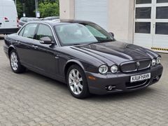 Fahrzeugabbildung XJ 2.7 D XJ6 Executive DPF