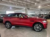 Jaguar F-Pace F-PACE Prestige AWD - Jaguar mit Diesel-Antrieb