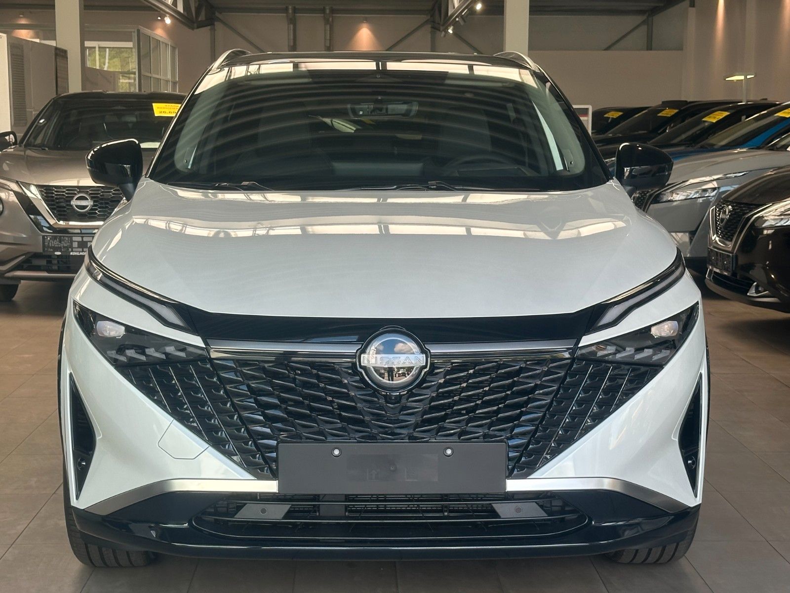 Nissan Qashqai 1.5 VC-T e-Power 205PS Tekna Premium imagem 2