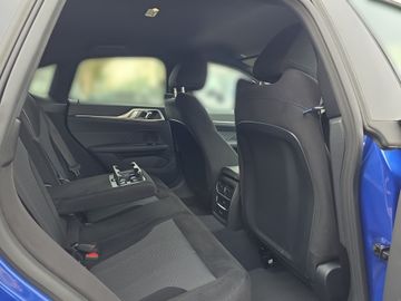 BMW 430 Gran Coupé - 11