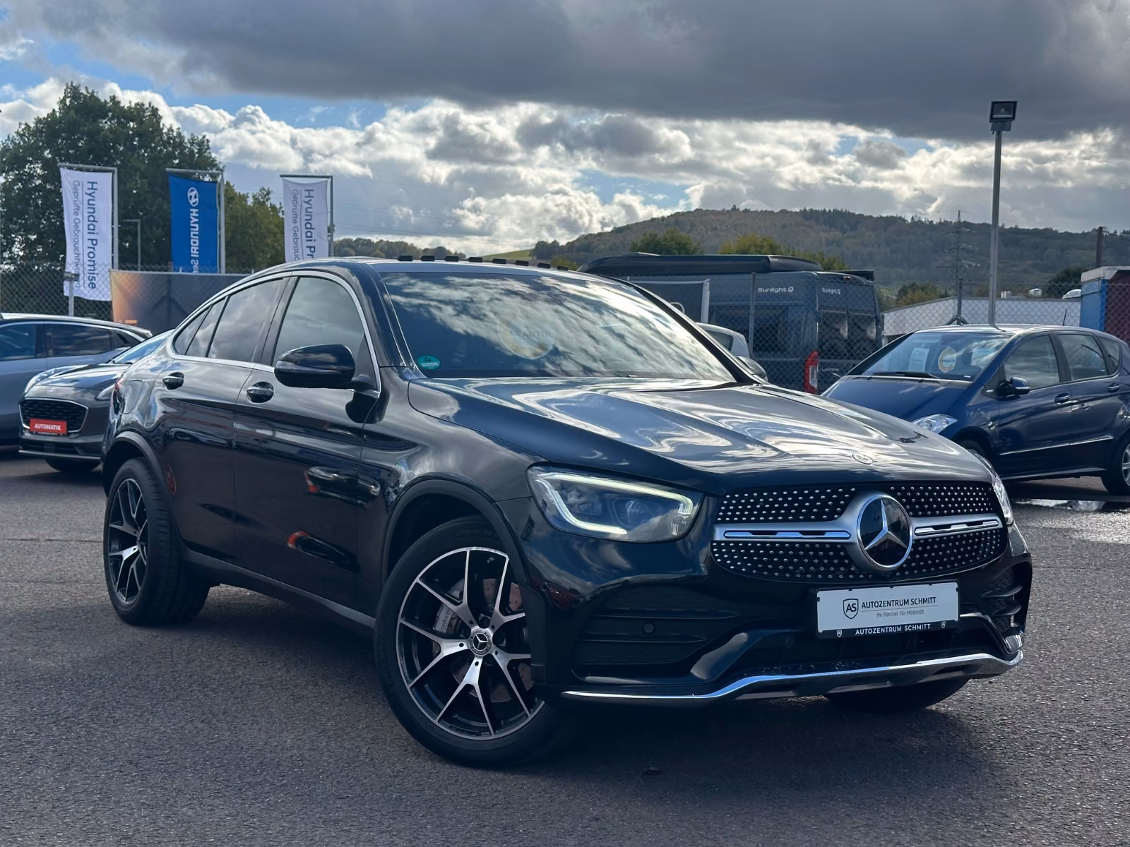 Mercedes-Benz GLC 300/2x AMG / S-Dach/Head-up/Garantie/Virtuel