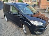 Ford Tourneo Courier - Neuer Zyl.Kopf / AHK / PDC - Ford Tourneo aus 2014