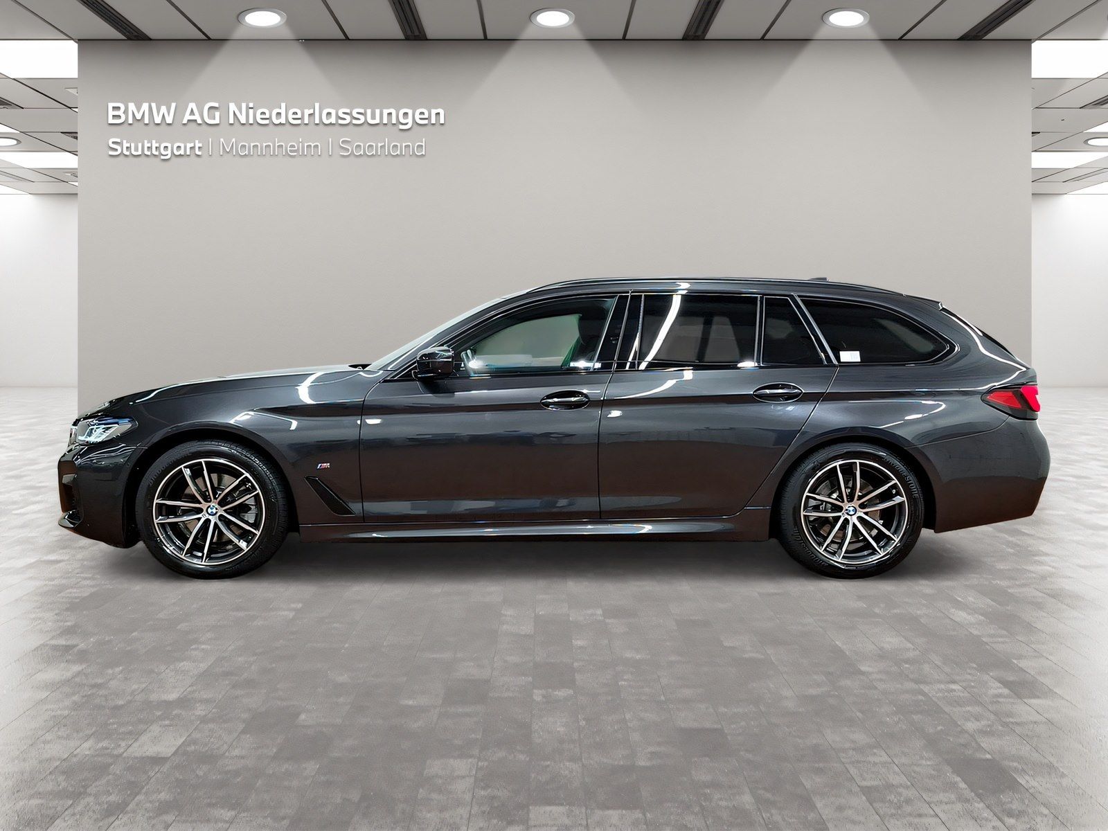 BMW 520d xDrive Touring M Sport AHK LiveCockpitProf foto 3
