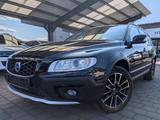 Volvo XC70 AWD Black-Edition Aut. Leder Navi Xenon TOP - gebrauchte Volvo XC70 aus dem Jahr 2015