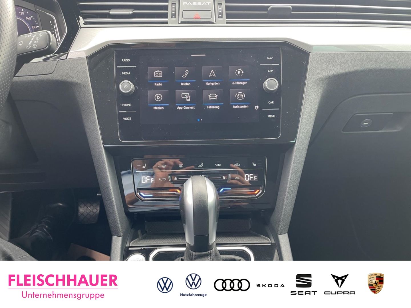 Volkswagen Passat Variant - Bild 17