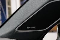 Volkswagen Touareg R eHybrid 4Motion AHK Dynaudio HuD 360° 