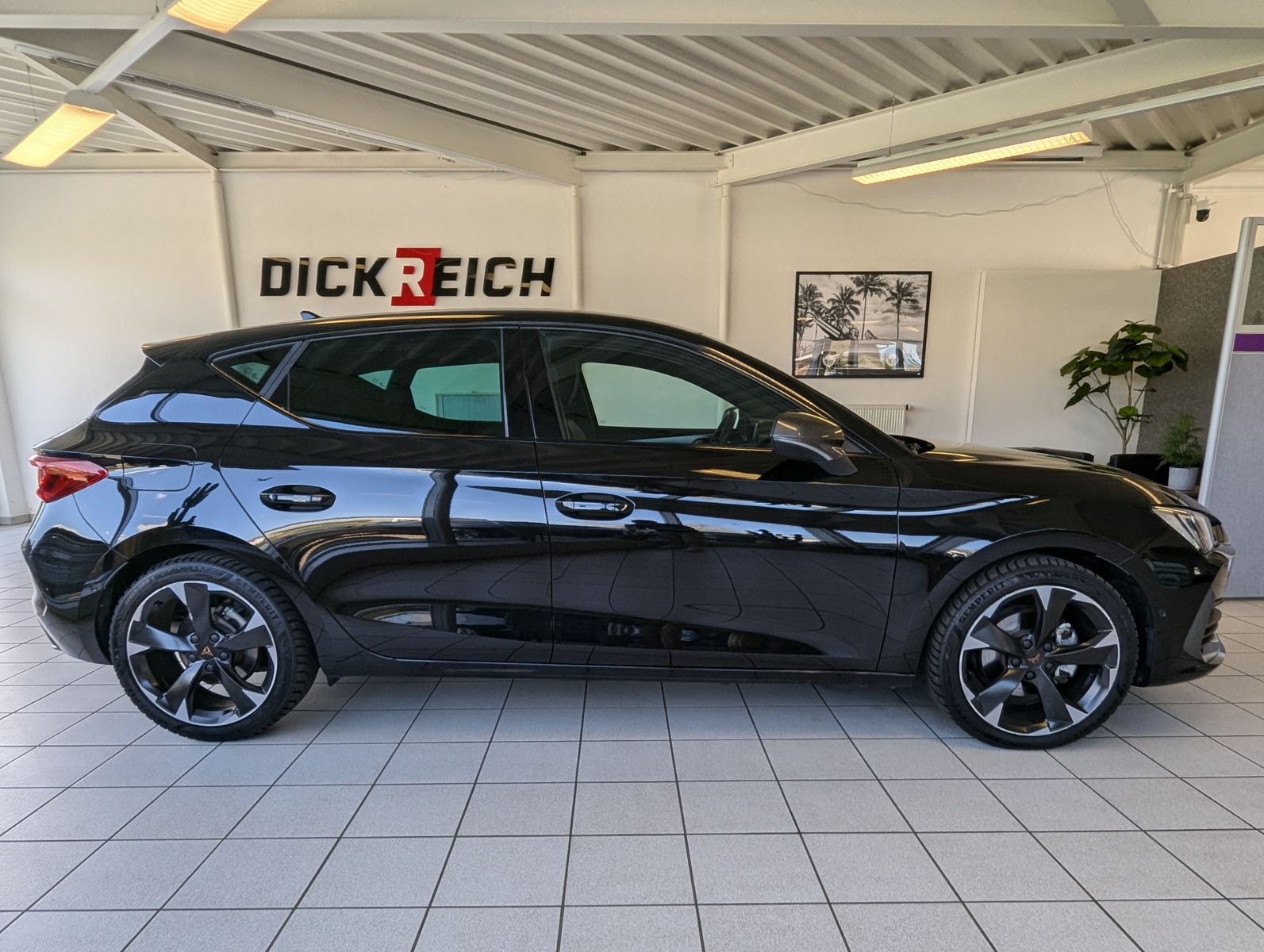 CUPRA Leon 1.5 TSI DSG ACC Full-Link Matrix Navi Cam - Image 8