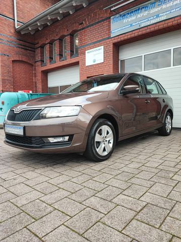 Skoda Rapid Spaceback 1.Hand*PDC*Tempo*Sitzhzg*