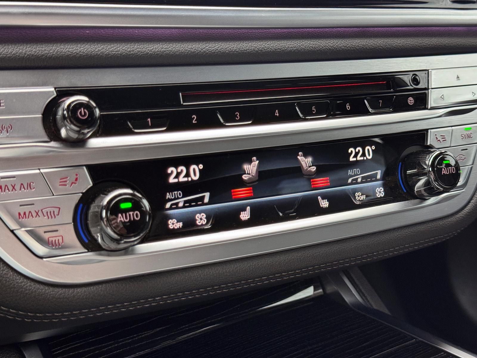Fahrzeugabbildung BMW d XDR*M-PAKET*H&K*STANDHZG*HUD*MASSAGE*KEY*360°