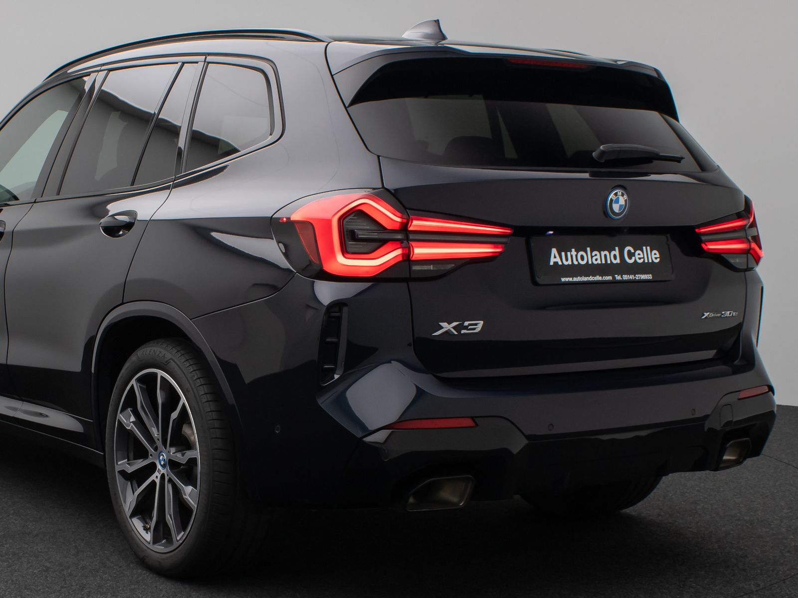 Fahrzeugabbildung BMW X3 xD30e M Sport Kamera DAB DrivAssis LED 20Zoll