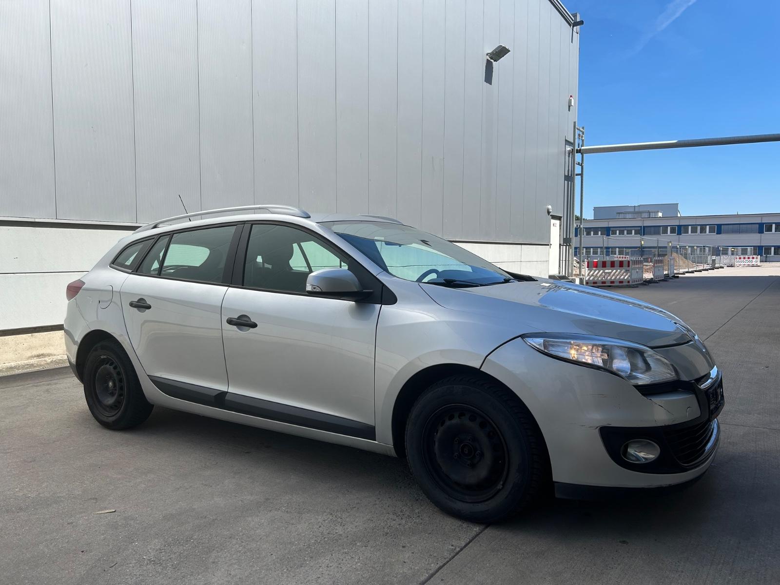 Renault Megane III Grandtour Expression 110 dCi*