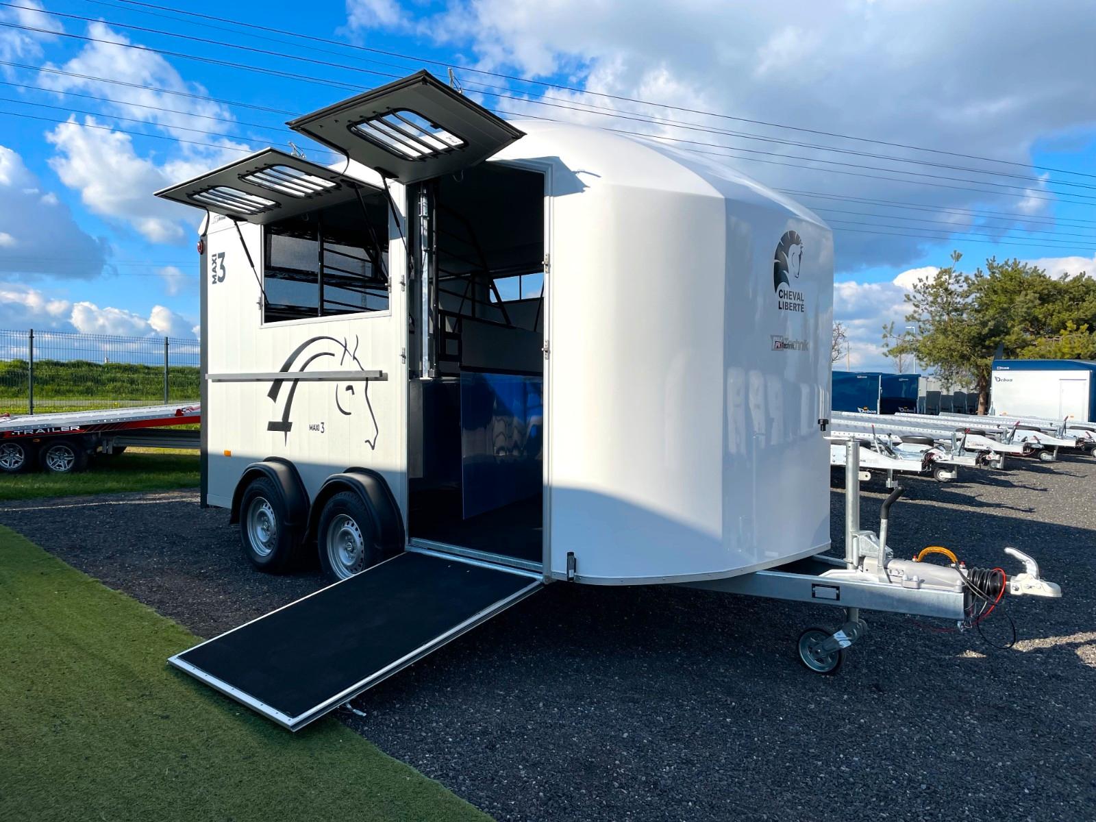 Cheval Liberte MAXI 3*3-PFERDE*SOFORT*WEISS