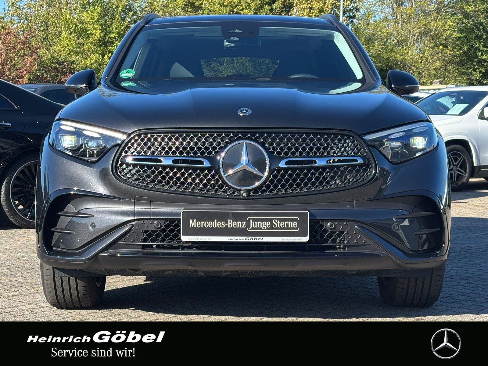 Fahrzeugabbildung Mercedes-Benz GLC 220 d 4M EDITION AMG PANO*STANDHEIZ*AHK*AMBI