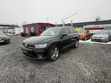 Volkswagen Tiguan Join Start-Stopp*PANORAMA*SSD*19 ZOLL ALU - Volkswagen Tiguan mit Benzin-Antrieb