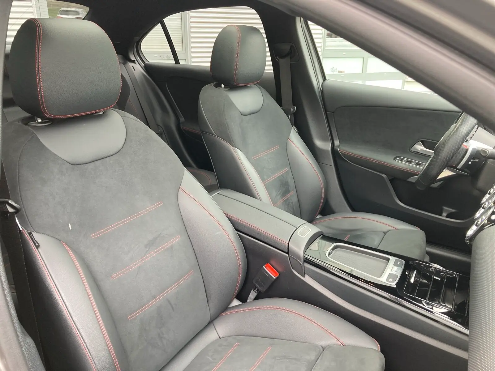 Mercedes-Benz A 250 4M AMG Line Multibeam*Memory-P*Pano*360°K*